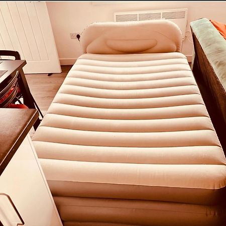 Cool Top Floor Apartment Very Near Birmingham Centre Exteriör bild