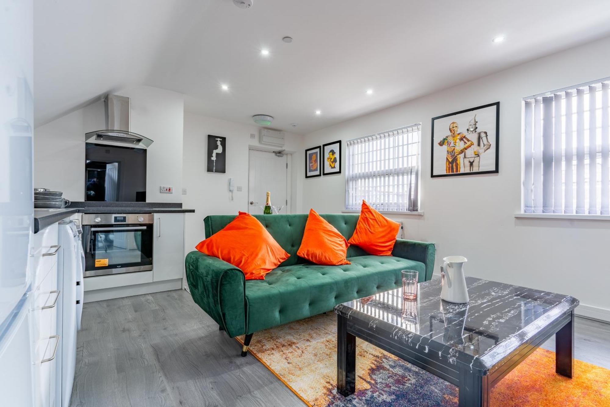 Cool Top Floor Apartment Very Near Birmingham Centre Exteriör bild