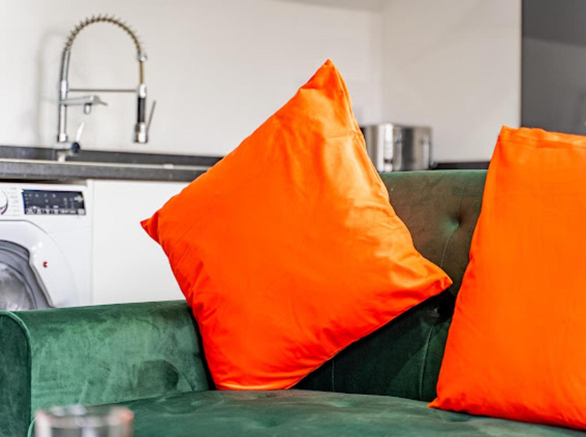 Cool Top Floor Apartment Very Near Birmingham Centre Exteriör bild